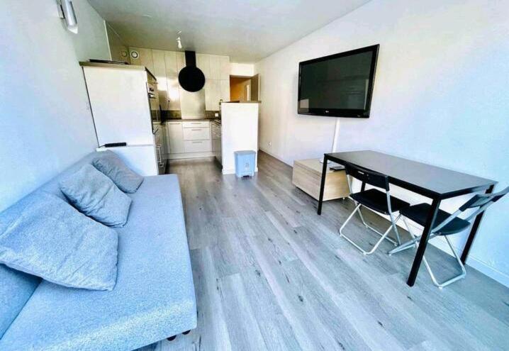 Superbe Appart En Residence A 300 M De La Plage. La Grande Motte Ngoại thất bức ảnh